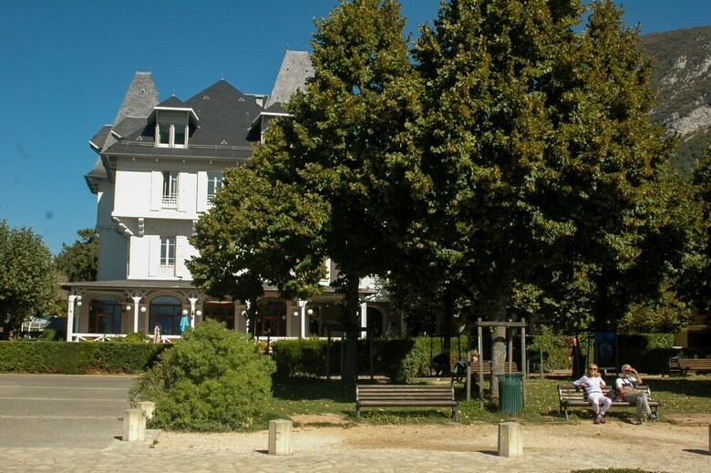 Hotel Le Pavillon Des Fleurs