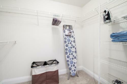 Heaven In Koreatown Furnished Apartments