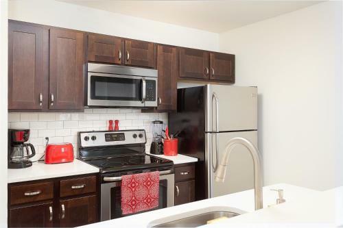 Heaven In Koreatown Furnished Apartments