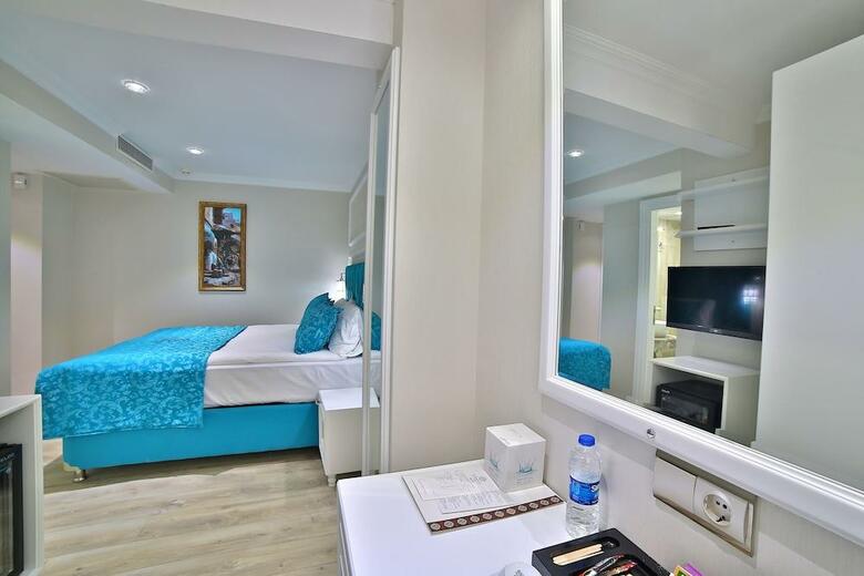 Glamour Hotel