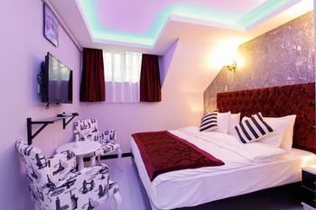 Taksim Doorway Suites - Adults Only