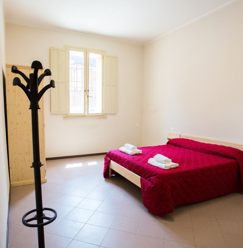 Hostal Student's Hostel Estense