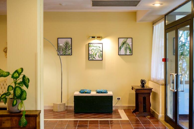 Hotel Residence Torre Di Pratolungo