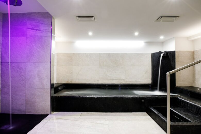 Hostal Villa Fiorella Art Hotel