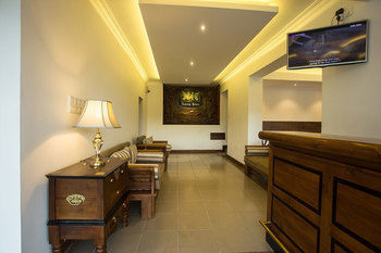 Hotel Heaven Seven Kandy