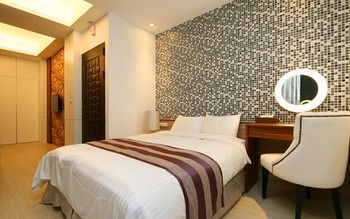 Hotel Yapo Bed & Breakfast