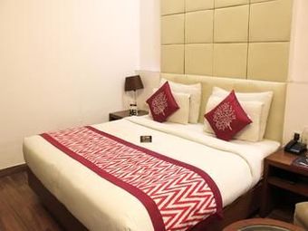 Hotel Oyo Premium Neelam Chowk