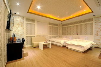 Sinsung Hotel Munhyeon