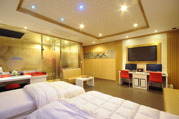Sinsung Hotel Munhyeon