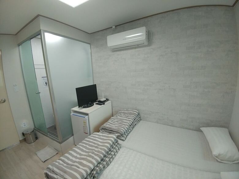 Hotel Don Quixote Stay