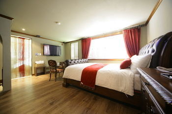 Hotel Laguna