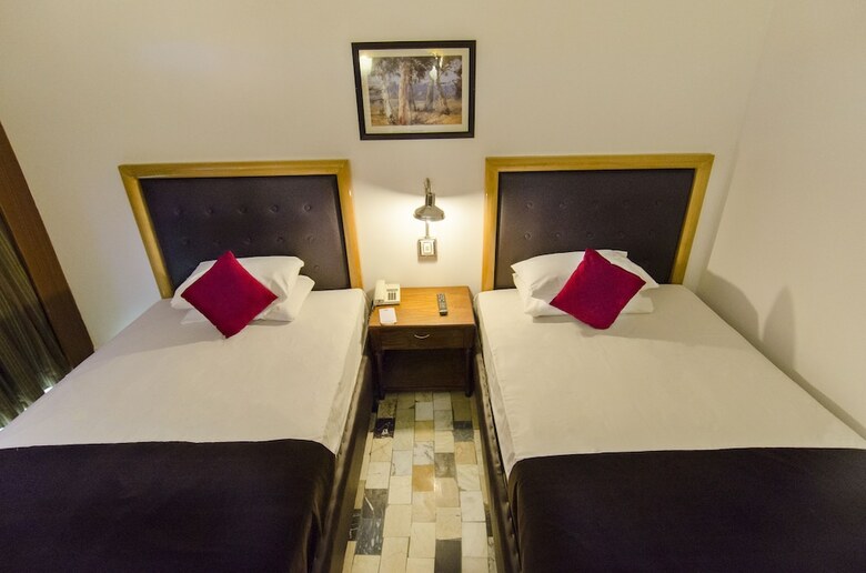 Hotel Days Inn