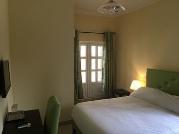Fort Ross Hotel