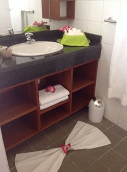 Iris Hotel Sol B�ni