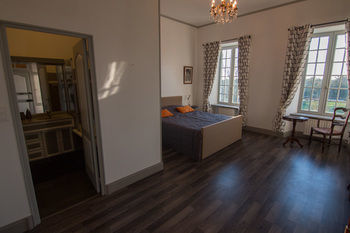 Bed & Breakfast Chateau De Claids
