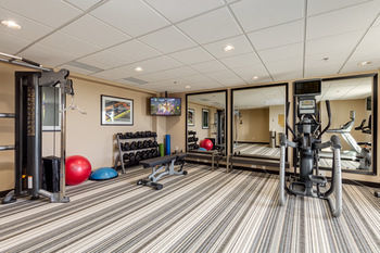 Hotel Candlewood Suites Calgary Airport North