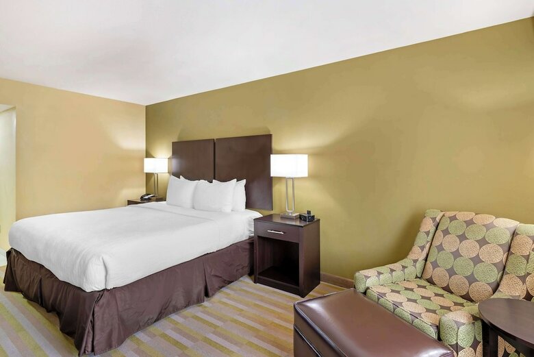 Hotel Best Western Plus Thornburg Inn & Suites
