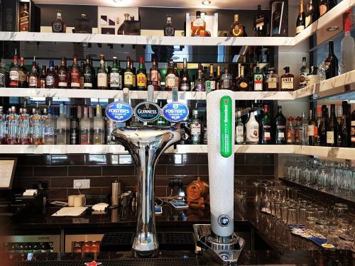 Lion & Key Hotel