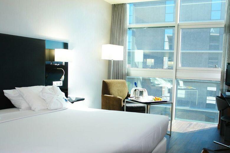 AC Hotel Som By Marriott