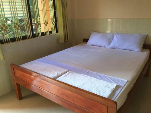 Hostal Ta Eng Guesthouse