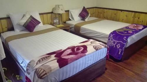 Posada Three Seasons Inn & Spa