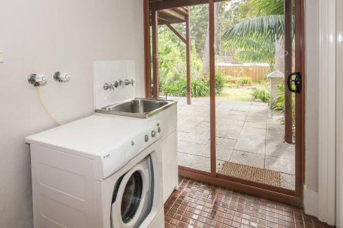 Karri Birdsong Retreat