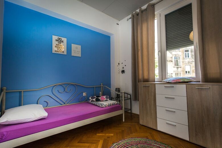 Crazy House Hostel Pula