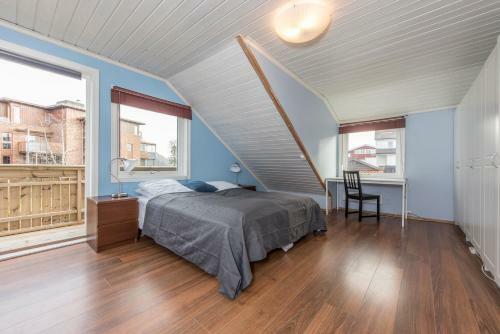 Gausel Apartments