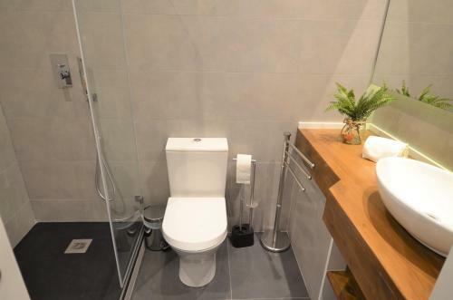 Apartamento Lemon House With Private Garden