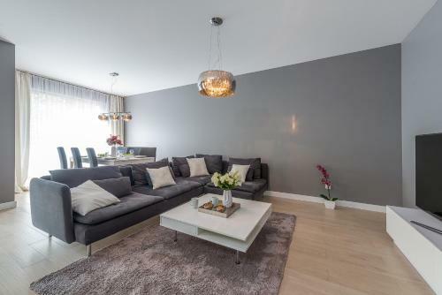 P&o Mdm Apartments