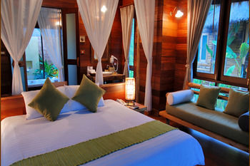 Keeree Waree Seaside Villa & Spa