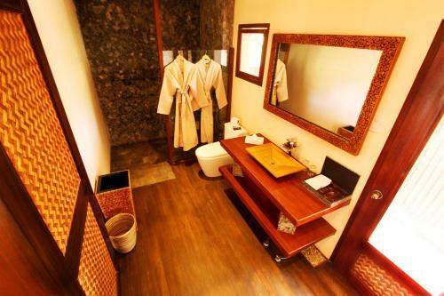 Hotel Cauayan Island Resort