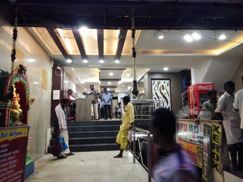 Hotel Bg Residency