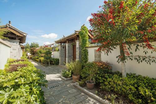 Villa Dali Loving Romance Hotel