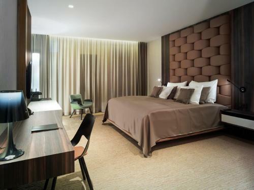 Theatre Hotel