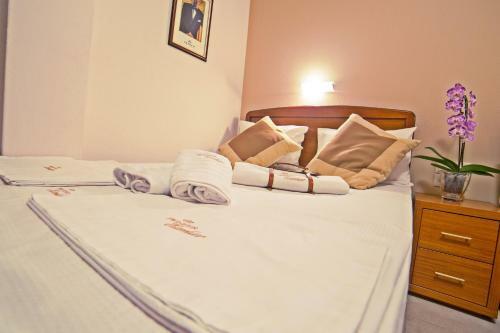 Apartamento Pioneer Excelsior Rooms
