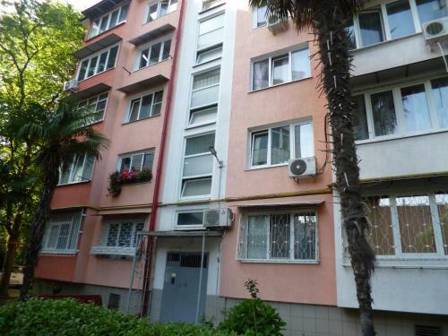 Apartamento Kvartira