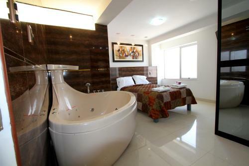 Hotel Hostal Encantos