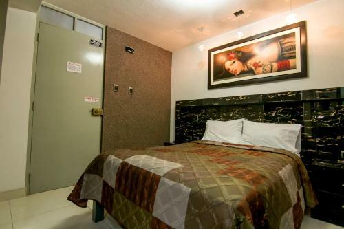 Hotel Hostal Encantos