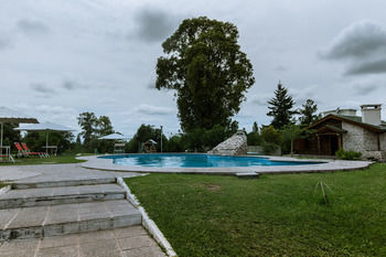 Hotel Hoster�a Y Caba�as Valle Fertil