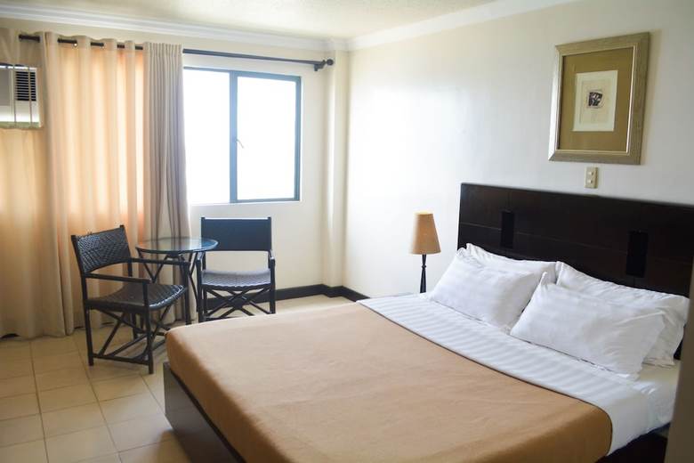 Hotel Tavern Surigao