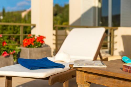 Legrena Beach Villa