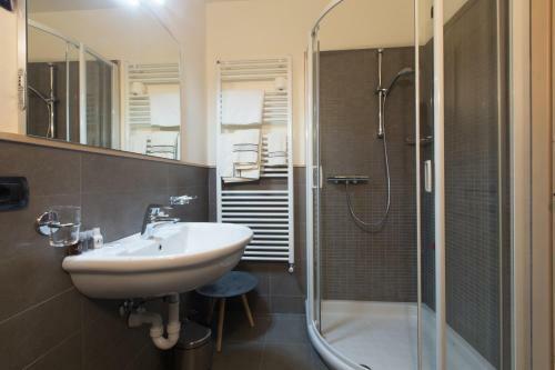 Hostal Marzia Rooms