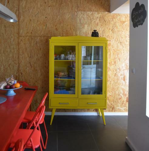 Albergue A-t�pica Guesthouse