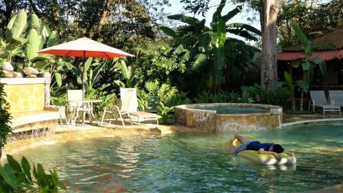 Pacifico Loft Hotel
