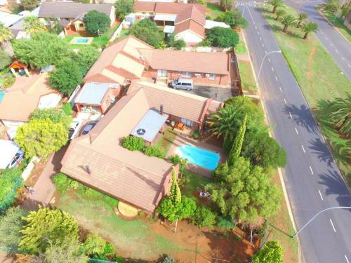 Cura Lodge