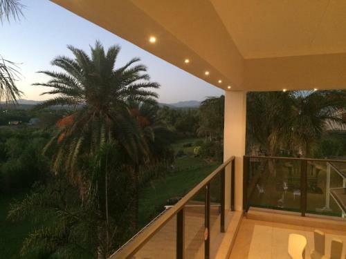 Hostal Oewerpalms View