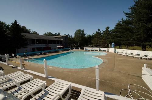 Brennan Beach Park Model 4