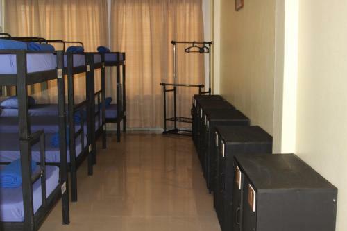 Albergue Avalon B&B