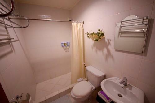 Hostal Dee Guesthouse White Sands